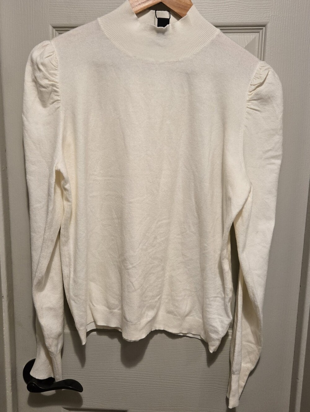 Express Ivory Mock Neck Sweater sz XL SUPER SOFT NWT